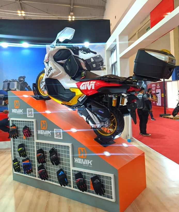 PT. Trifas Sinergi Indonesia | GIVI | Kontraktor Pameran